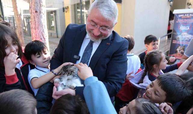 Çorum Belediyesi'nden Dünya Hayvanları Koruma günü etkinliği