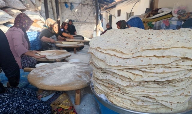 Çorum'da kışlık yufka mesaisi başladı