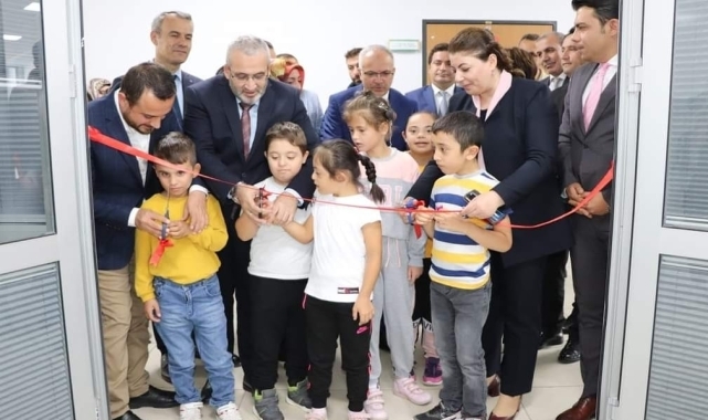 Çorum'da özel eğitim okuluna veliler için bekleme salonu yapıldı