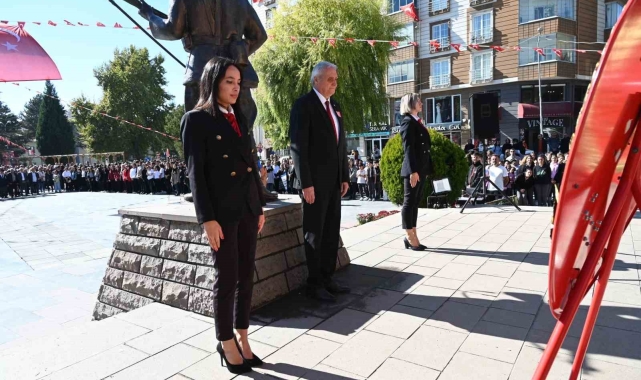 Cumhuriyet'in 101. yaşı Bozüyük'te çeşitli etkinliklerle kutlanıyor