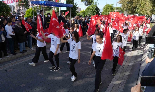 Cumhuriyetin 101. Yılı Edremit'te coşkuyla kutlandı