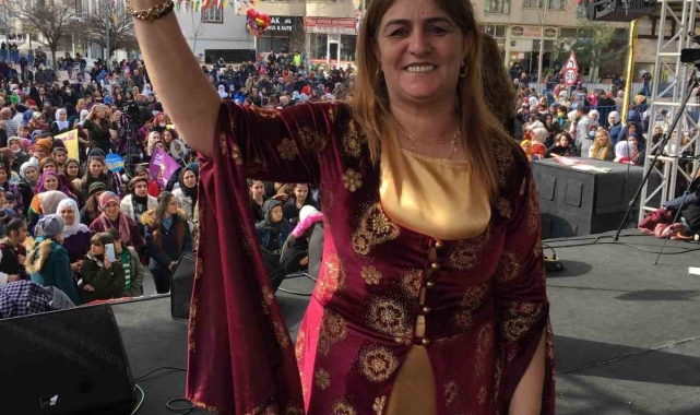DEM'li Kurtalan Belediye Başkanı gözaltına alındı