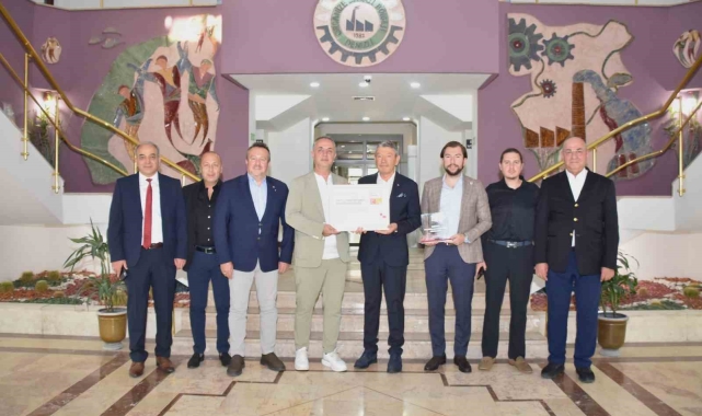 Denizli OSB "Ege'nin en iyi İşverenler" ödülünün sahibi oldu