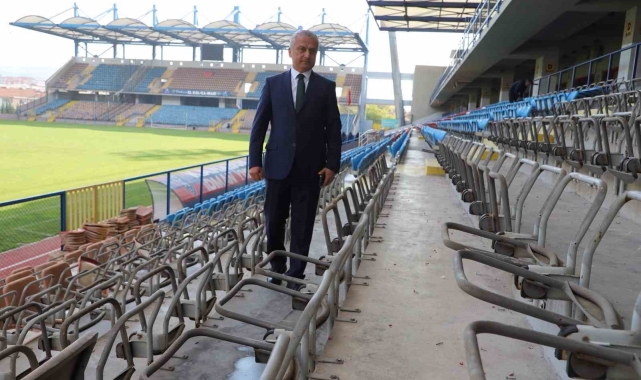 Dr. Necmettin Şeyhoğlu Stadyumunda yenileme çalışmaları başladı