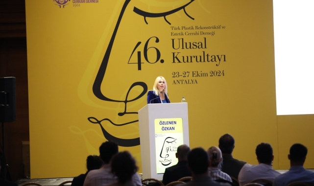 Dünyadaki ilk rahim naklinin sürecini anlattı: "Yüreğimiz ağzımızda yaklaşık on hafta hastayı takip ettik"
