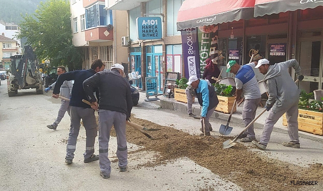Durağan'da bozulan yollar onarılıyor