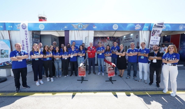 Ege Üniversitesinin yenilikçi projeleri TEKNOFEST Adana'da beğeni topluyor