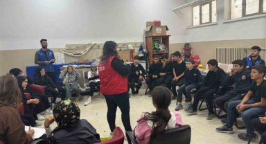 Elazığ'da 'arkadaşımdan öğreniyorum' ilk yardım eğitimi