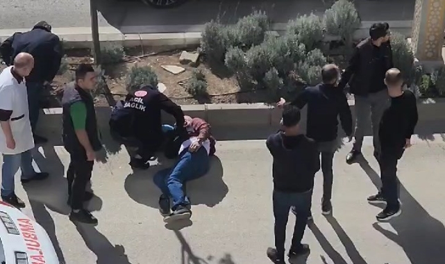 Elazığ'da otomobilin çarptığı yaya yaralandı
