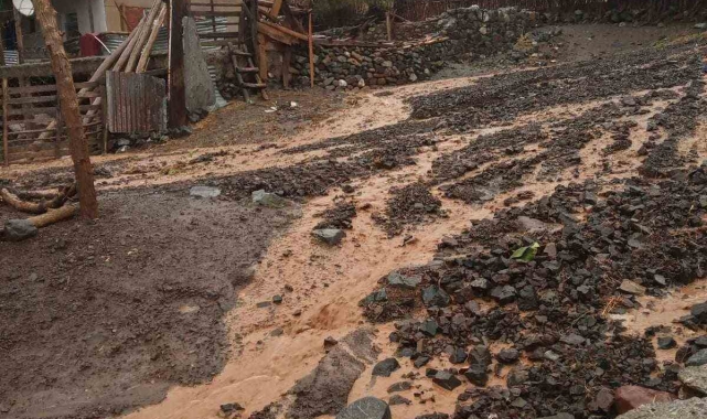 Elazığ&#039;da sel sonrası hasar tespit çalışmaları