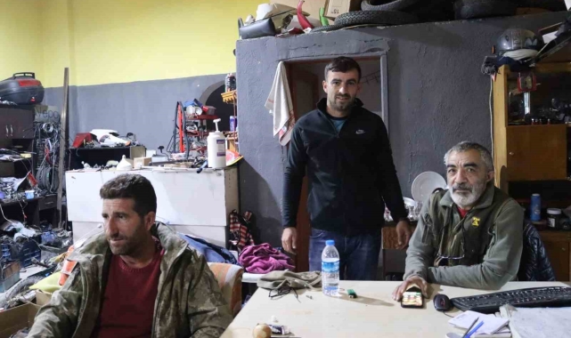 Elektrik sayaçlarının okunmamasına tepki gösteren vatandaşlar: "Kota aşıldığı için fazla para ödemek zorunda kalıyoruz"