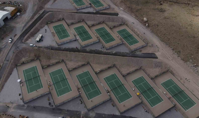 Erciyes, ilk kez uluslararası tenis turnuvasına ev sahipliği yapacak