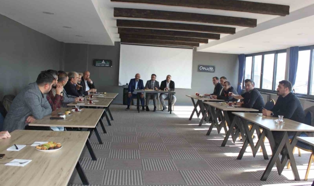 Erzurum'da turizm işletme belgeleri oteller toplantısı