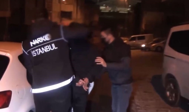 Esenyurt ve Avcılar'da uyuşturucu tacirlerine eş zamanlı şafak operasyonu: 44 gözaltı