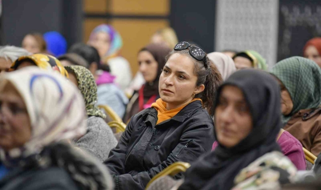 Esenyurtlu kadınlar meme kanserine karşı artık daha bilinçli