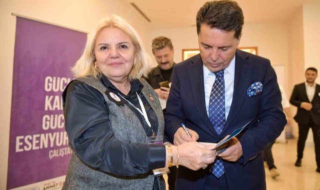 Esenyurt'ta 'Güçlü Kadın Güçlü Esenyurt Çalıştayı' düzenlendi