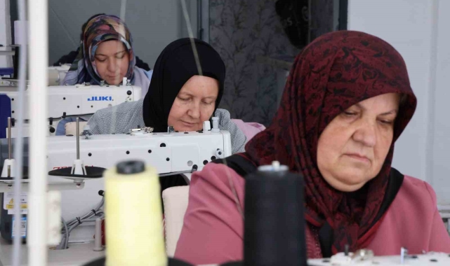 Eskişehir'de bir araya gelen ev hanımları kendi işletmelerini kurdu