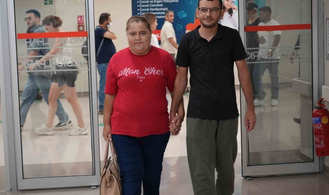 Eşlerini hayatta tutmak için böbreklerini bağışladılar: Çapraz nakille hayata tutundular