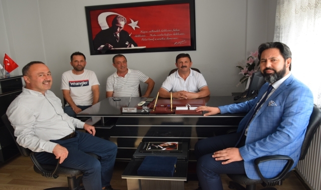 Espiye Müftüsü Gülbe'den İlçe Esnaf ve Sanatkarlar Odası Başkanı Yanık'a ziyaret