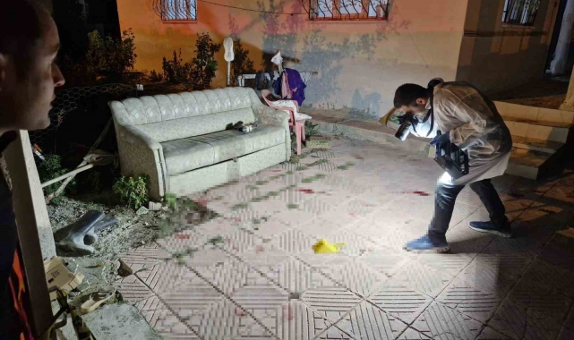 Evinde silahlı saldırıya uğradı