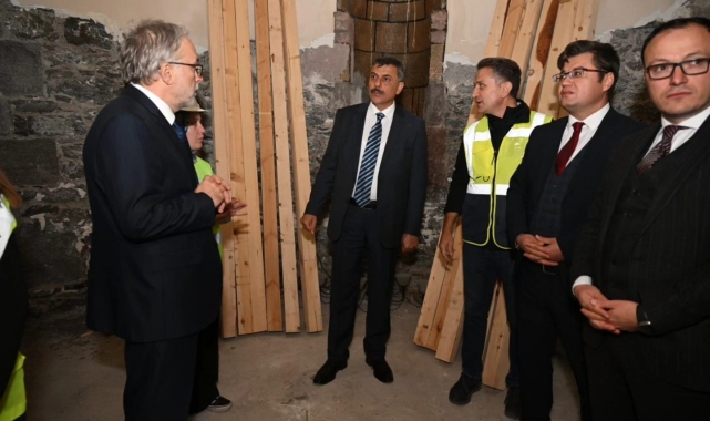 Fetih Cami restorasyonu sürüyor