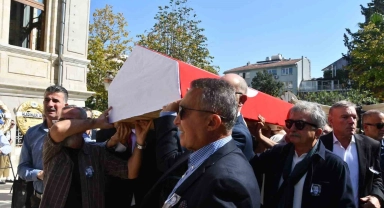 Gazeteci Güneri Cıvaoğlu son yolculuğuna uğurlandı