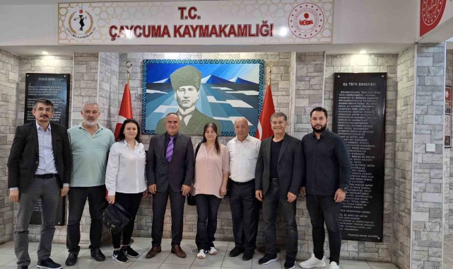 Gazetecilerden Ayhan Alagöz'e ziyaret