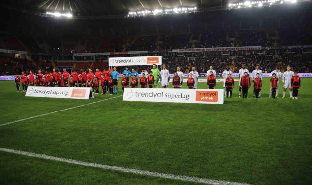 Gaziantep FK ile Beşiktaş 11. randevuda