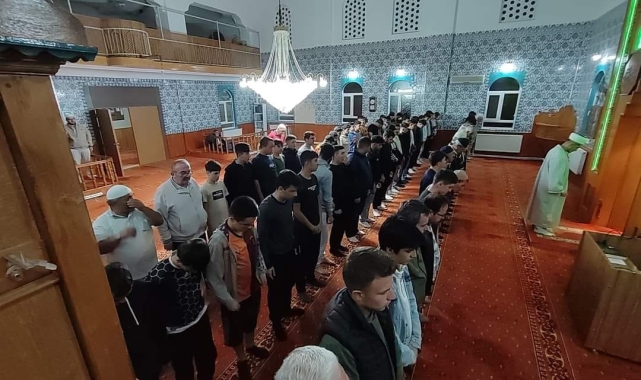 Gediz'de cami gençlik buluşması