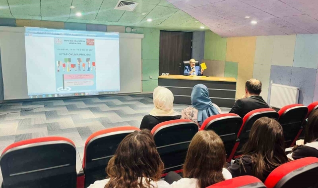 Gediz'de "Okudum Tavsiye Ediyorum" okuma projesi