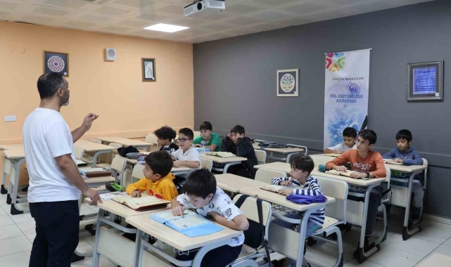 Gençlik merkezinde değerler eğitimi başladı