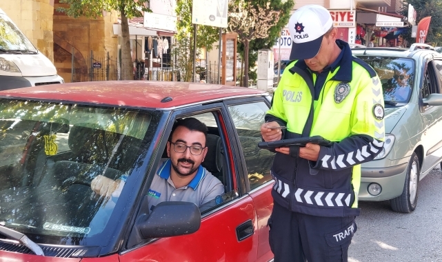 Gümüşhacıköy'de trafik denetimlerinde 92 bin lira ceza kesildi