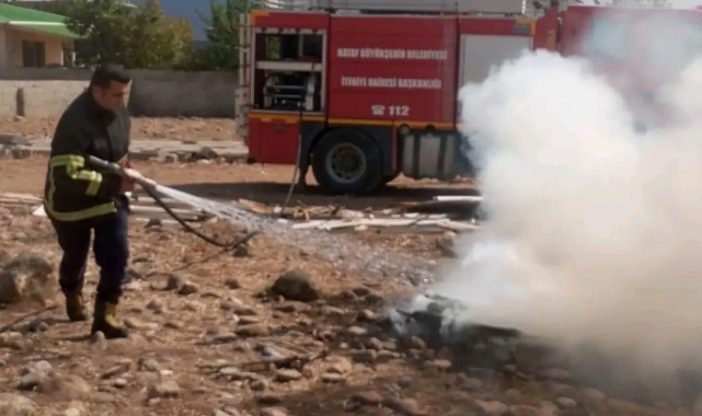 Hassa'da çöplük yangını
