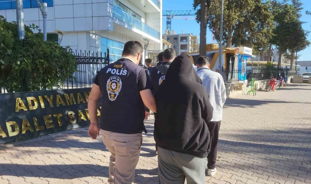 'Hediye kazandınız' dolandırıcıları operasyonla yakalandı