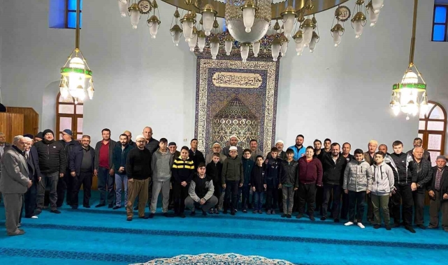 Hisarcık'ta gençlerle sabah namazı buluşması
