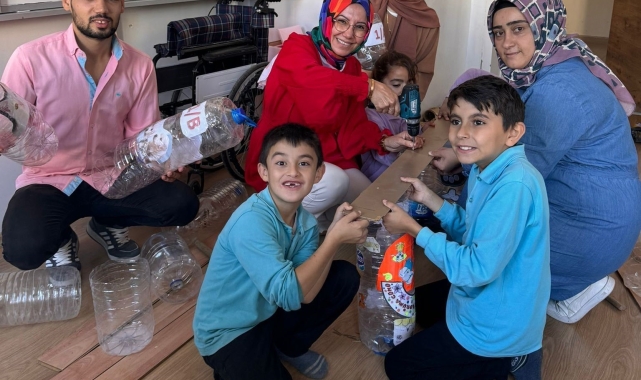 Hisarcık'ta özel öğrencilerden sokak hayvanlarına mama kabı