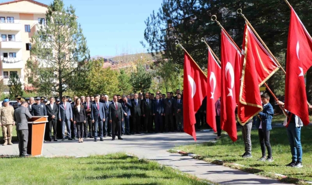 Hizan'da 29 Ekim Cumhuriyet Bayramı kutlandı
