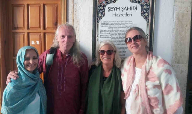 Hollandalı Mevlevilerden Mevlevi Şeyhi Şâhidî'ye ziyaret