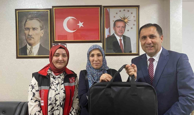İl Müdürü Türkoğlu'ndan kırtasiye desteği