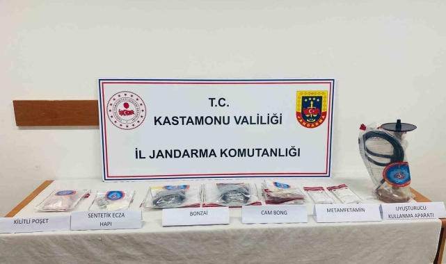 İş yerinde uyuşturucuyla yakalanan 3 kişi tutuklandı