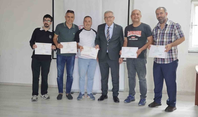 İşitme engelli personellere ilk yardım eğitimi