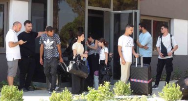 İsrail'in saldırılarından kaçanları taşıyan 5. gemi de geldi