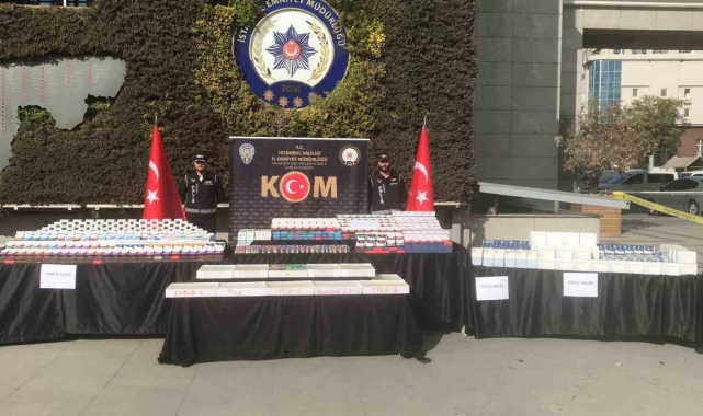 İstanbul'da 200 milyon liralık kaçak ilaç ele geçirildi: 5 gözaltı