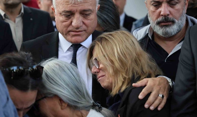 İzmir depreminin 4. yılında duygu dolu anlar