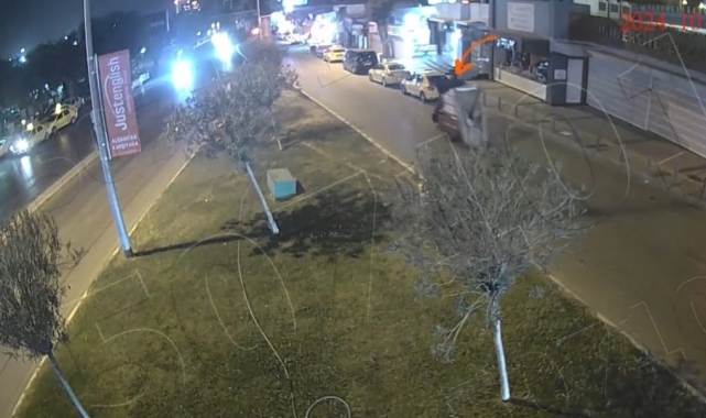 İzmir'de elektrikli motosiklet bataryası hırsızları kıskıvrak yakalandı