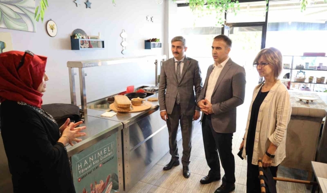 Kadın emeği merkezinde çalışmalar incelendi