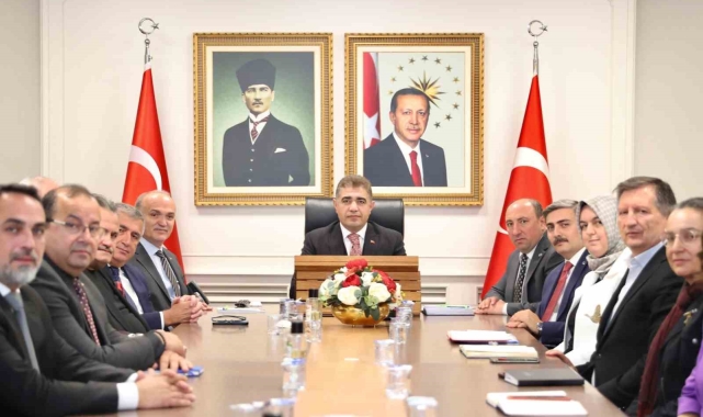 Kahverengi kokarca ile topyekün mücadele