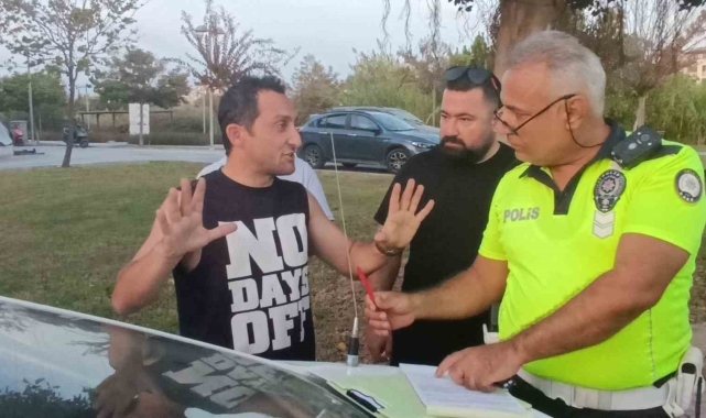 Kaliforniya&#039;da yaşadığını söyleyen alkollü sürücünün polisi sinirlendiren sorusu