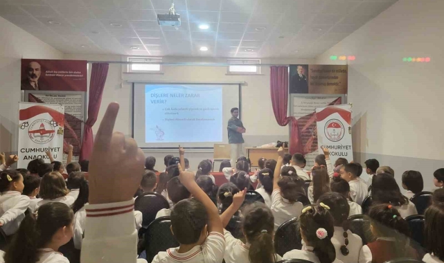 Karapınar'da ilkokul öğrencilerine ağış diş sağlığı eğitimi