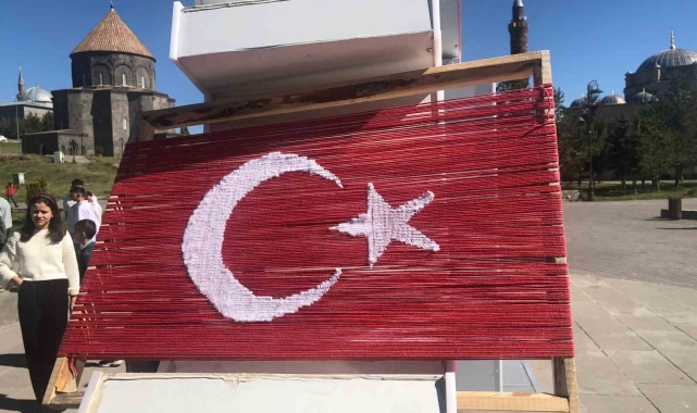 Kars karma resim sergisi yoğun ilgi gördü